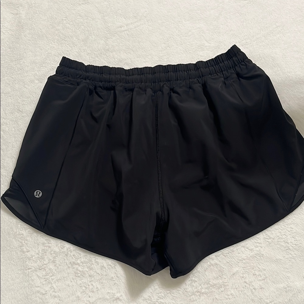 Lululemon Athletica Black Athletic Shorts Lightweight Breathable Design - Picture 3 of 8